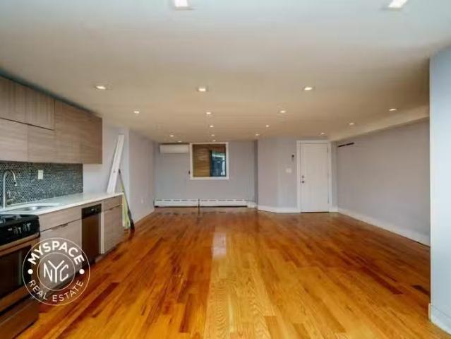 Condo for rent in Ridgewood