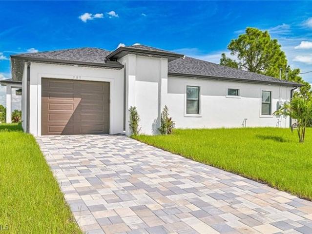 House for sale in Lehigh Acres, Florida