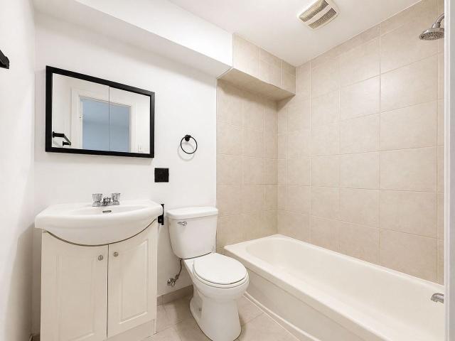 Apartment for rent in St. Leonard's, Quebec