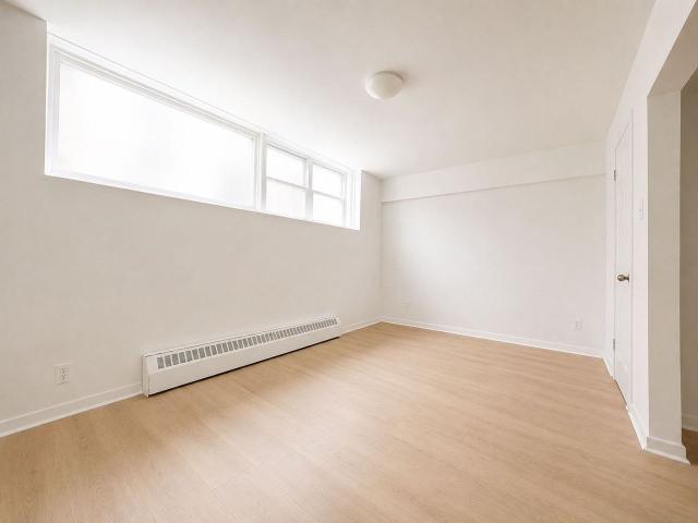 Apartment for rent in St. Leonard's, Quebec