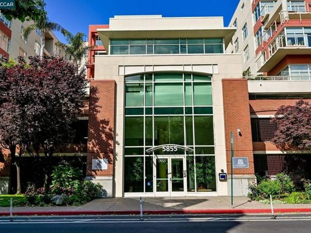 Condo for sale in Emeryville, California