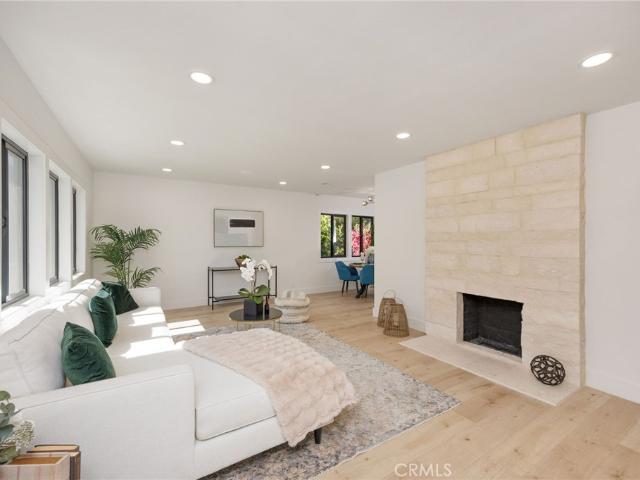 House for sale in Van Nuys Neighborhood Council District, Canoga Park