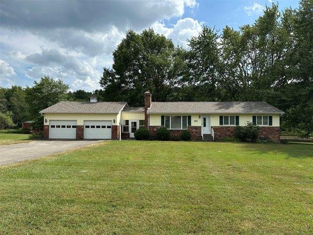 House for sale in Crawford, Pennsylvania