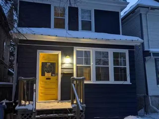 House for rent in East St. Paul, Manitoba