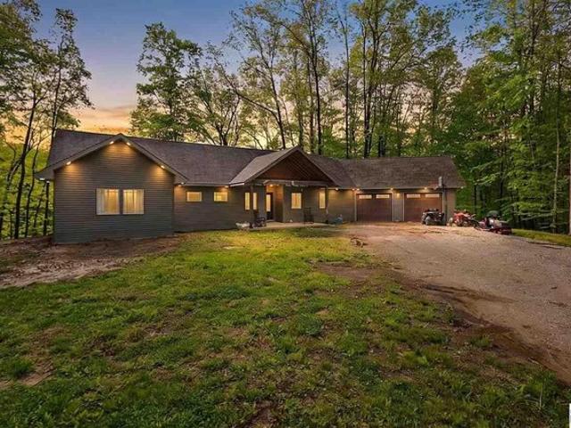 House for sale in Carbon, Indiana