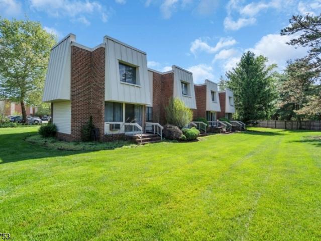 Townhouse for sale in Flagtown, New Jersey