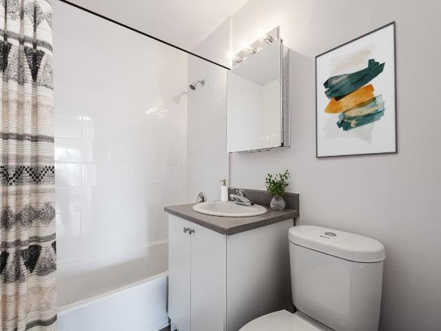Apartment for rent in Woburn, Ontario