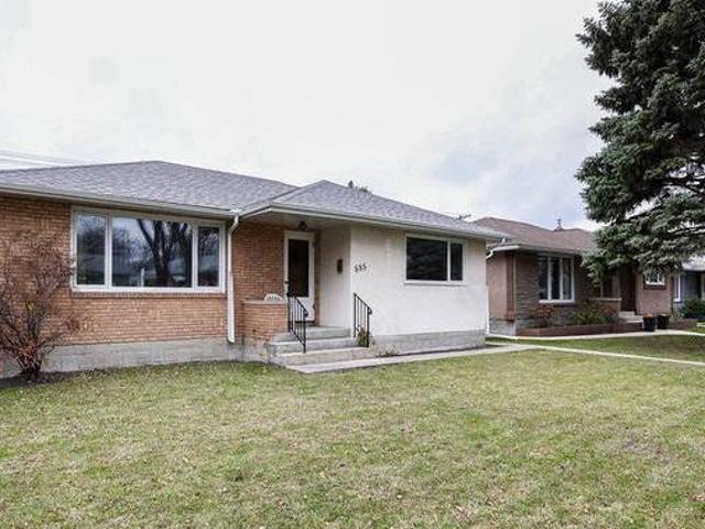 House for sale in East St. Paul, Manitoba