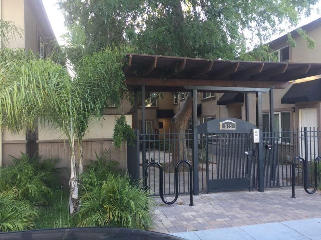 Apartment for rent in Redwood Junction, Redwood City