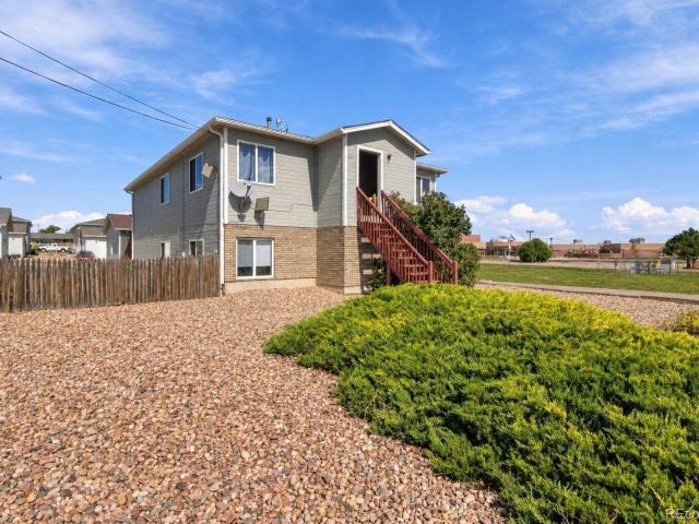 House for sale in Keenesburg, Weld County