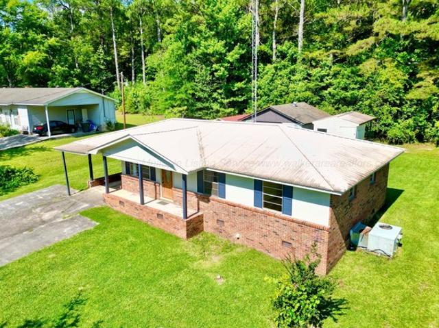 House for sale in Haleyville, Alabama