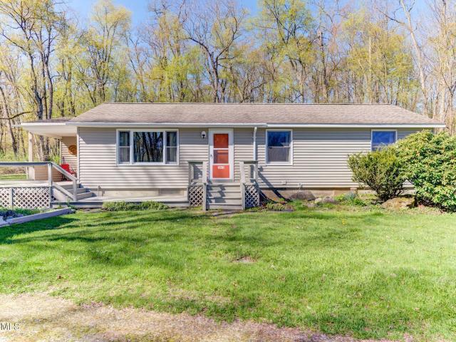 House for sale in Glen, New York