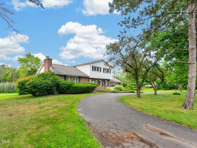 House for sale in Town of Niskayuna, Schenectady County