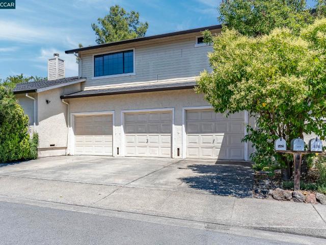 Condo for sale in Sonoma, California