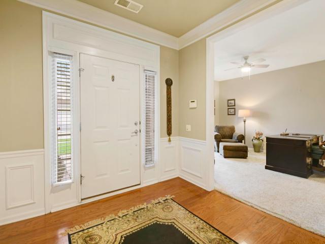 House for sale in Elgin, Illinois