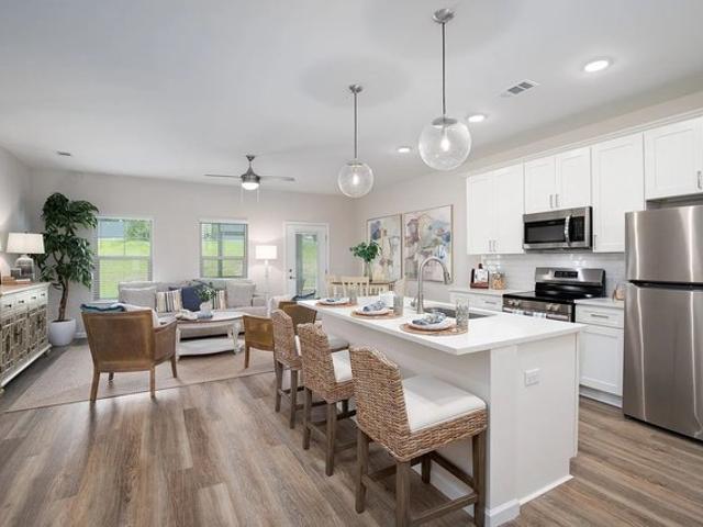 Townhouse for rent in Milton, Florida