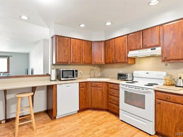Condo for sale in Clarence, New York