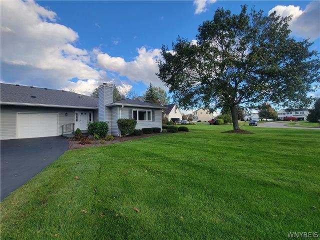 House for sale in Clarence Center, Town of Clarence
