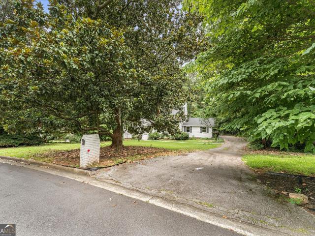 House for sale in Tucker, Georgia