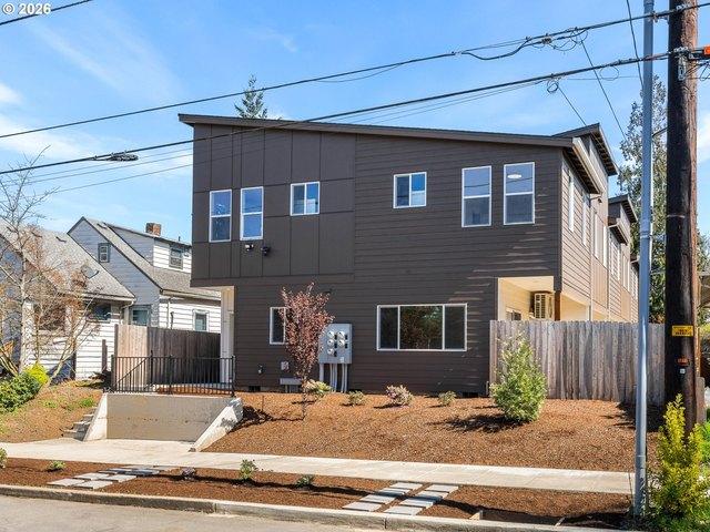Condo for sale in Oregonia