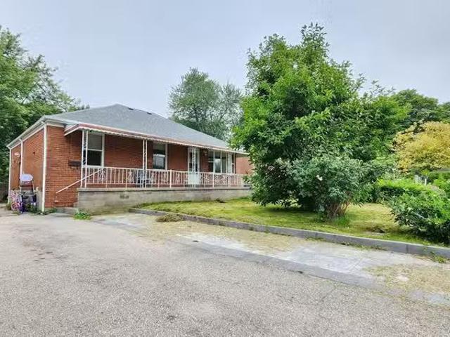 Condo for rent in Woburn, Ontario