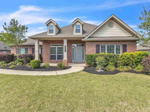 House for sale in Pace, Florida