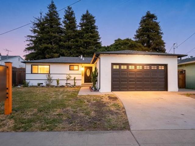 House for sale in Hayward, California