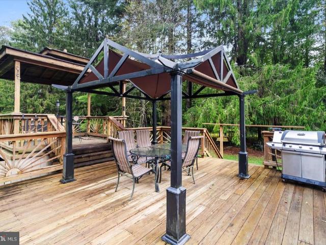 House for sale in Garrett, Maryland