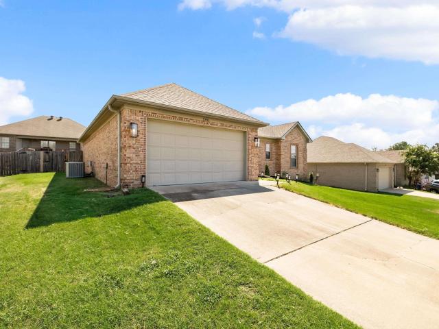 House for sale in Willow Lake Subdivision, Cabot