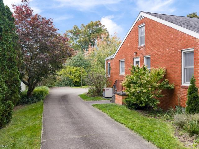House for sale in Wadsworth, Medina County