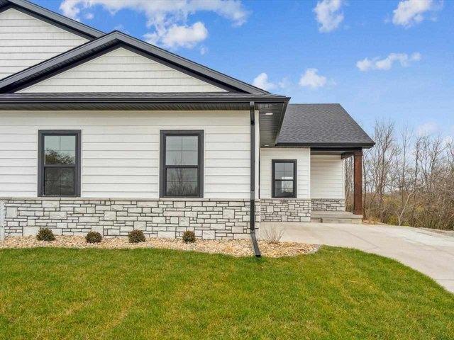 Condo for sale in Iowa City, Iowa