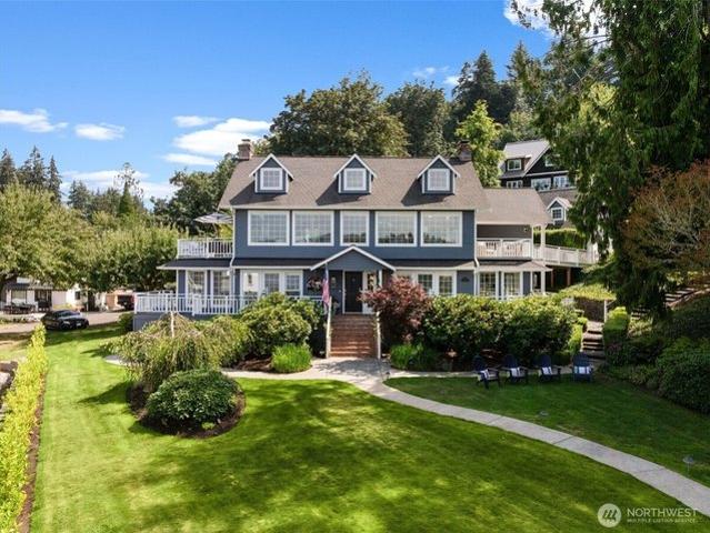 House for sale in Fox Island, Washington