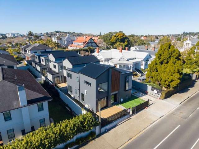 House for sale in Balmoral, Oroua County