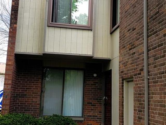 Condo for sale in West Bloomfield, Michigan