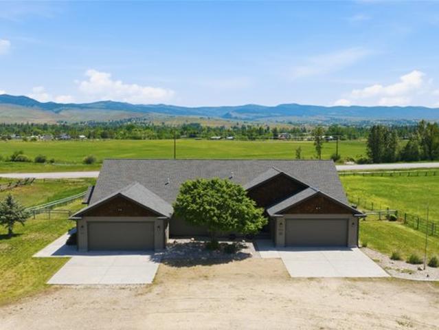 Townhouse for sale in Ravalli, Montana