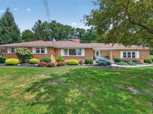 House for sale in Clarence, New York