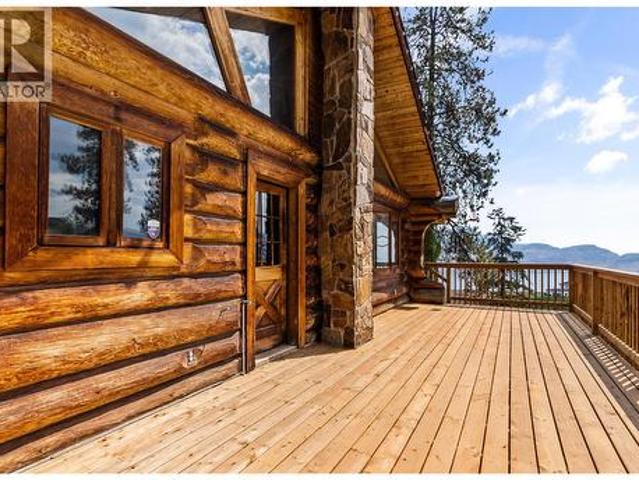 House for sale in Peachland, British Columbia