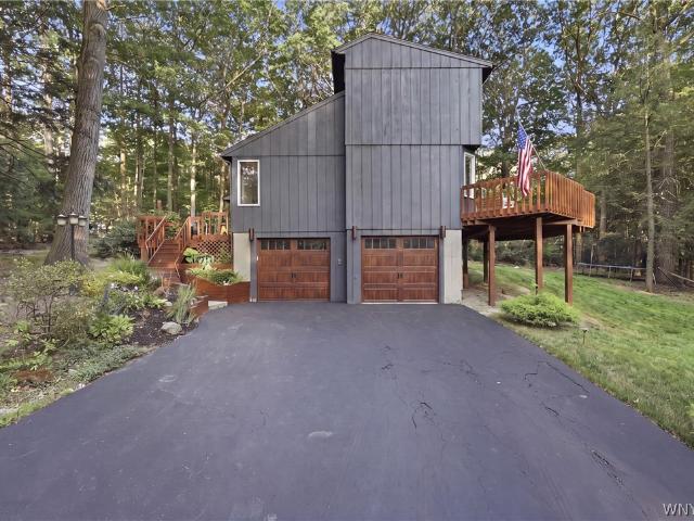 House for sale in Boston, New York