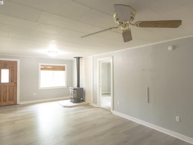 House for sale in Coquille