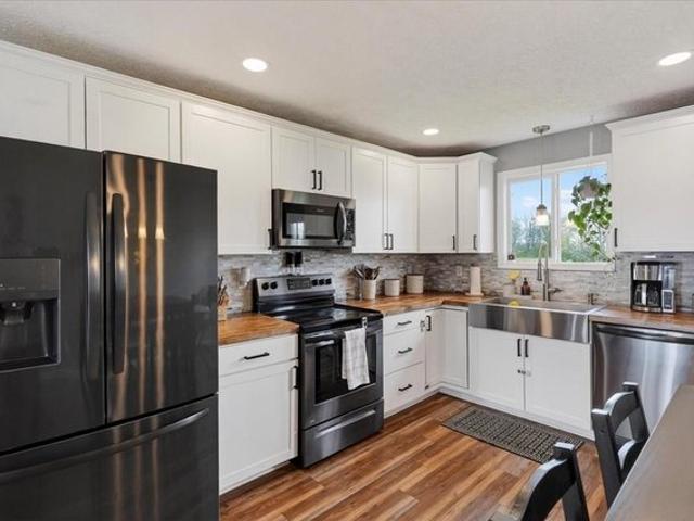 Condo for sale in Martinsville, Clinton County