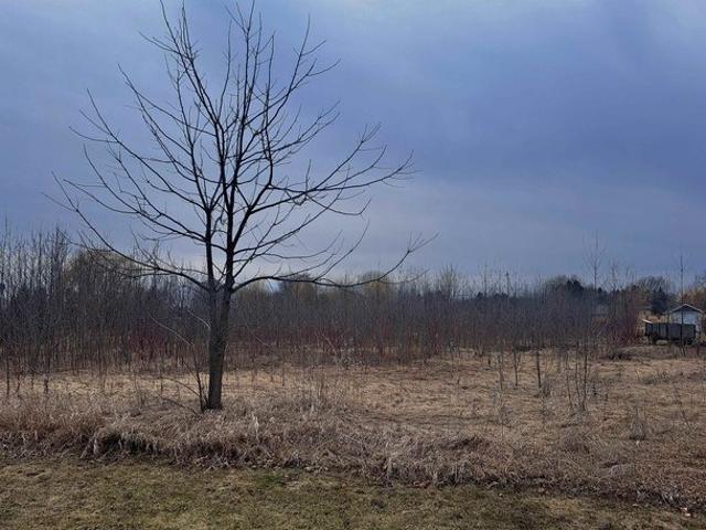 Land for sale in Oshkosh, Winnebago County