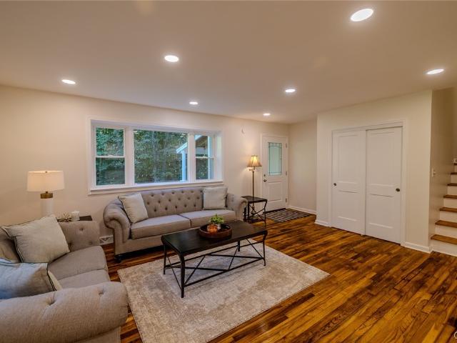 House for sale in Village of Elbridge, Town of Elbridge