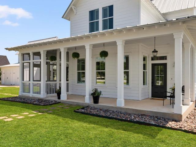 House for sale in Driftwood