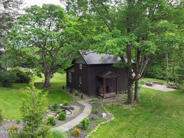 House for sale in Bedford, Pennsylvania
