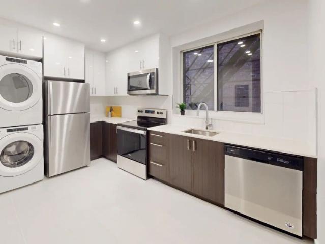 Apartment for rent in St. Leonard's, Quebec
