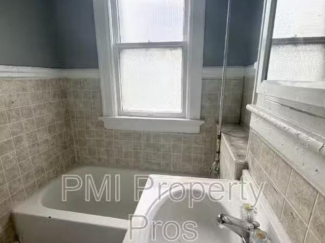 House for rent in Milwaukee
