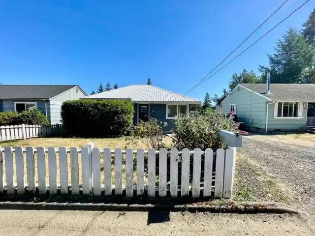 House for rent in Coos Bay