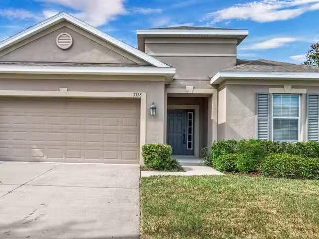 House for rent in Riverview