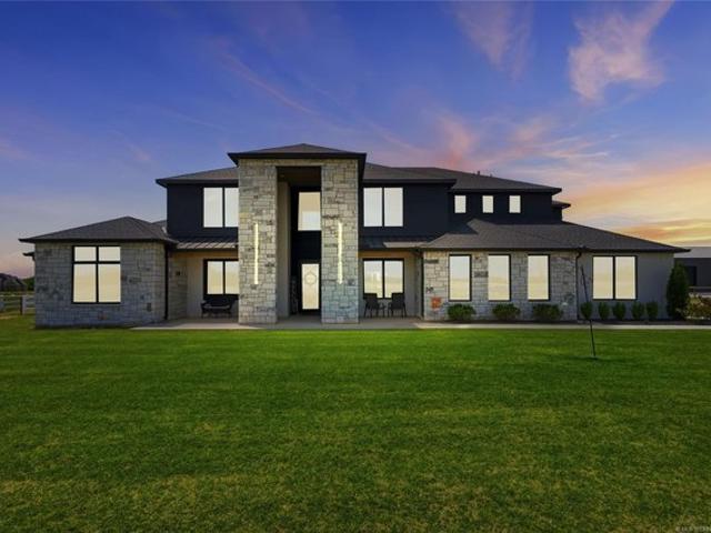 House for sale in Bixby, Tulsa County