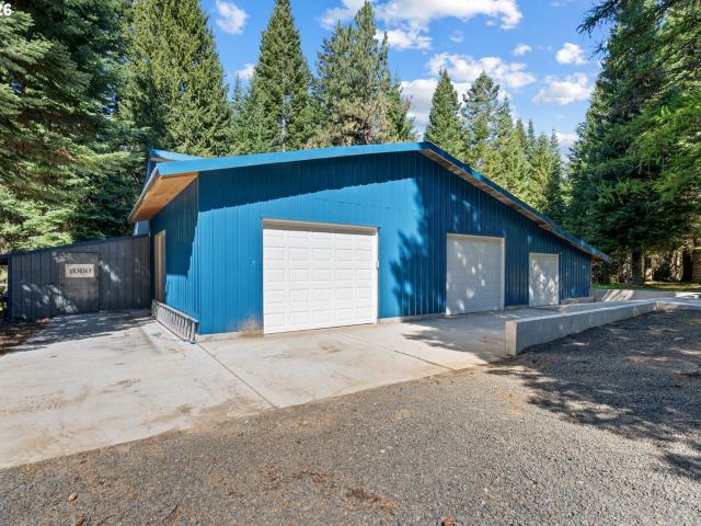 House for sale in Oregonia